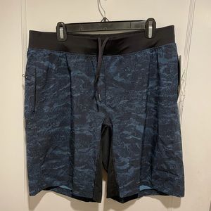 Lulu lemon shorts men’s